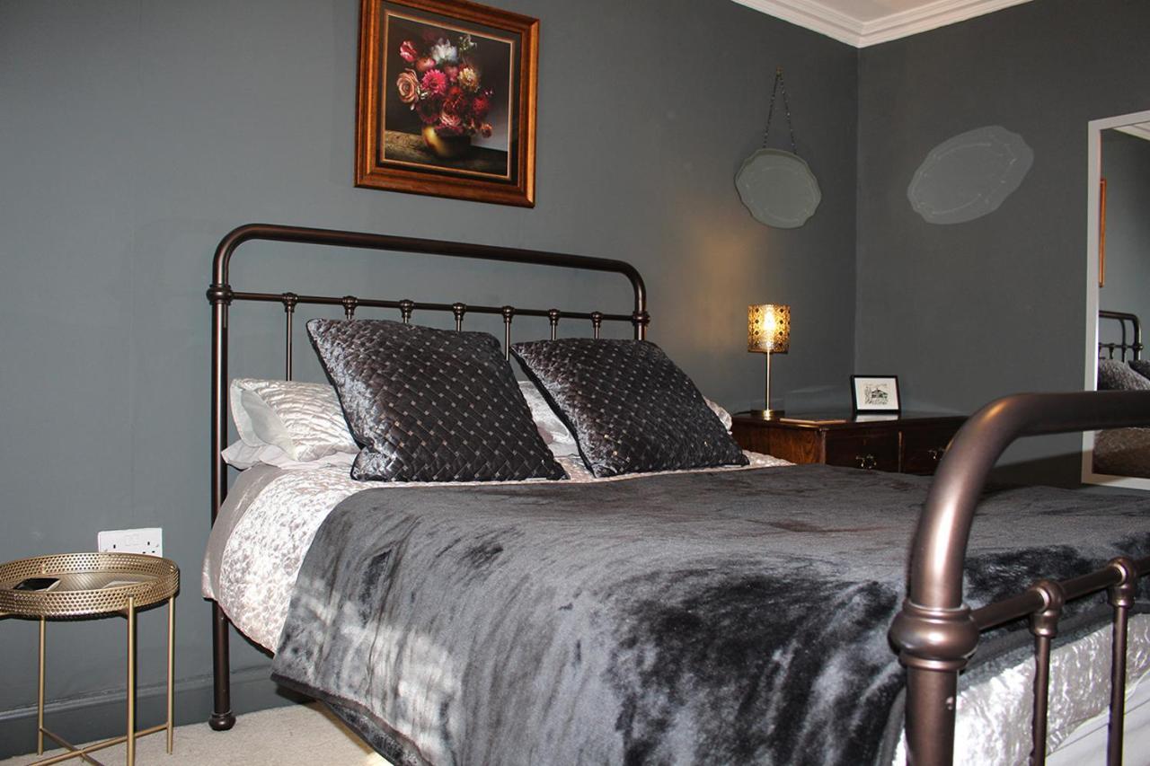 Clan Ross - 3 Bed, Spacious Georgian Home Stirling Extérieur photo